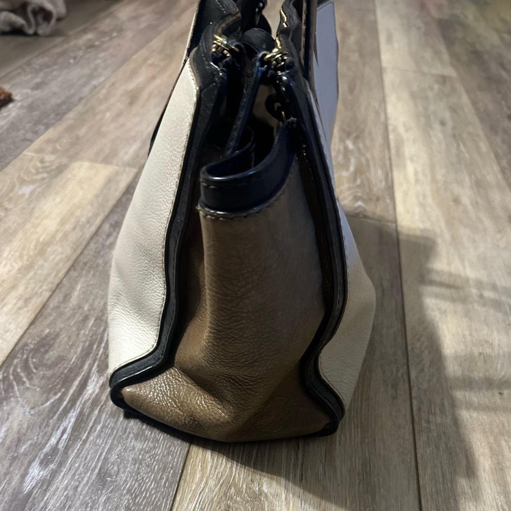 Fossil Tri-color Leather Tote - Picture 4 of 10